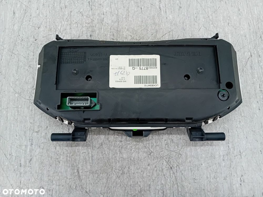 LICZNIK RENAULT CLIO III 8200628775G 1.6 16V - 3
