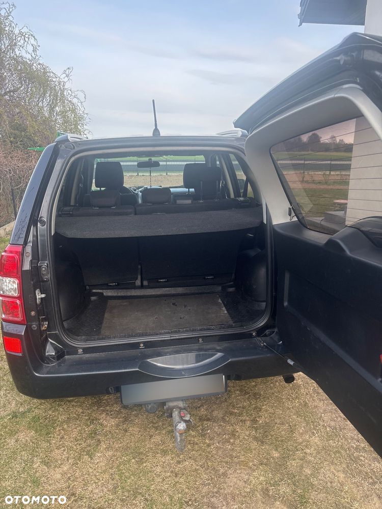 Suzuki Grand Vitara 1.9 DDiS - 9