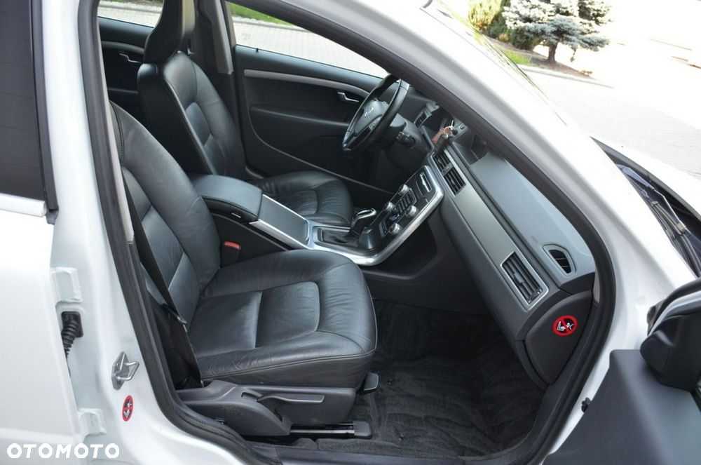 Volvo V70 - 28