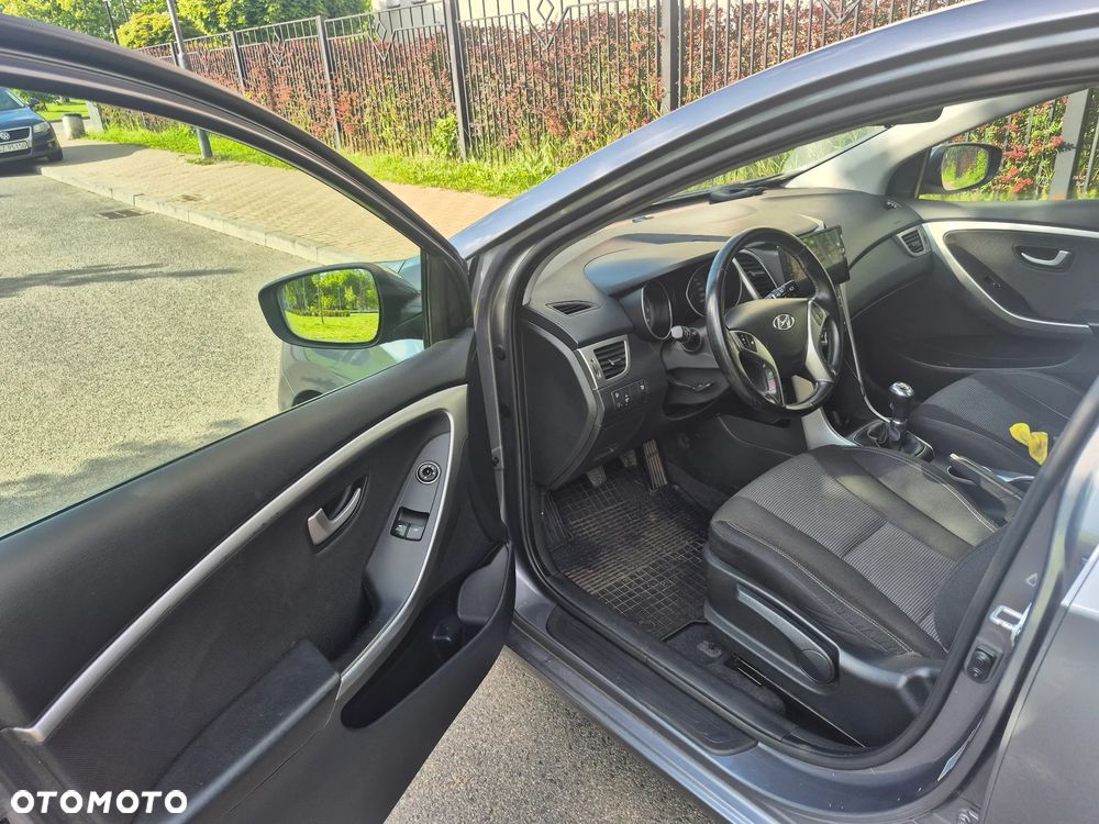 Hyundai i30 i30cw 1.4 Fifa World Cup Edition - 4