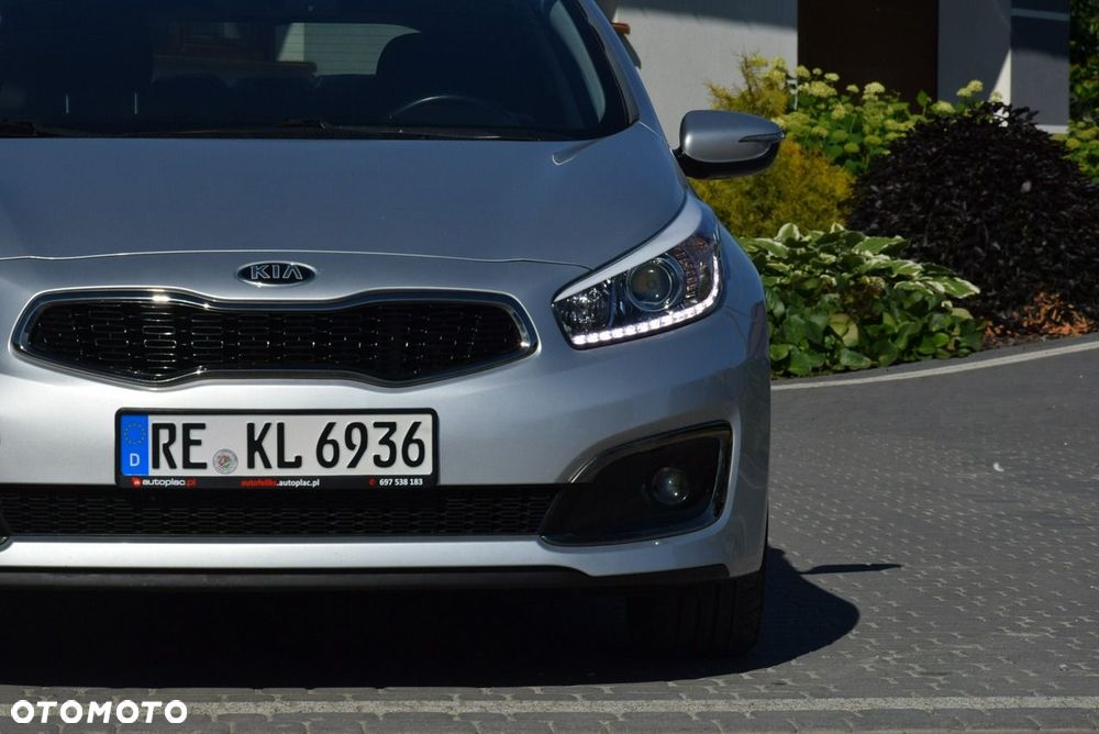 Kia Ceed 1.6 CRDi S - 4