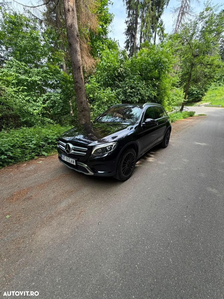 Mercedes-Benz GLC - 1