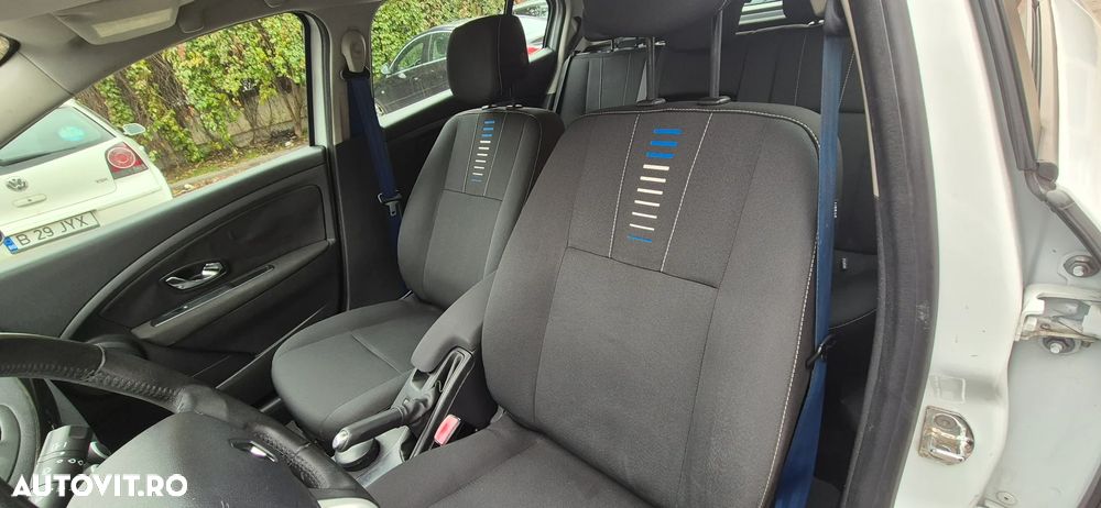 Renault Megane - 8