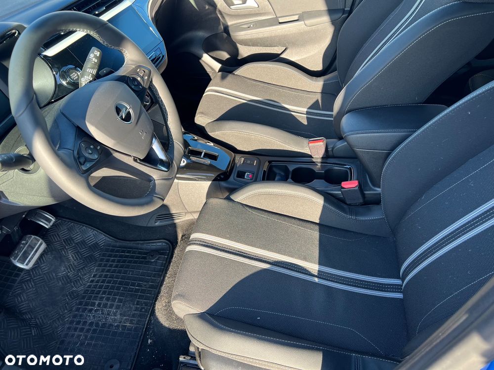 Opel Corsa 1.2 T mHEV GS eDCT - 12