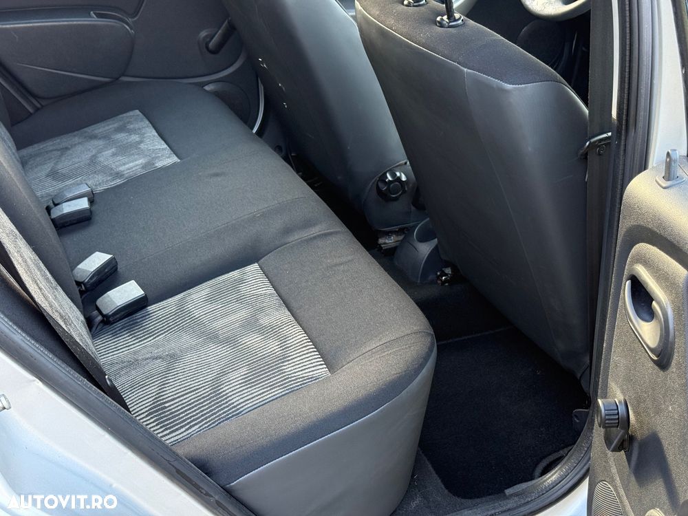 Dacia Sandero 1.2 Ambiance - 11