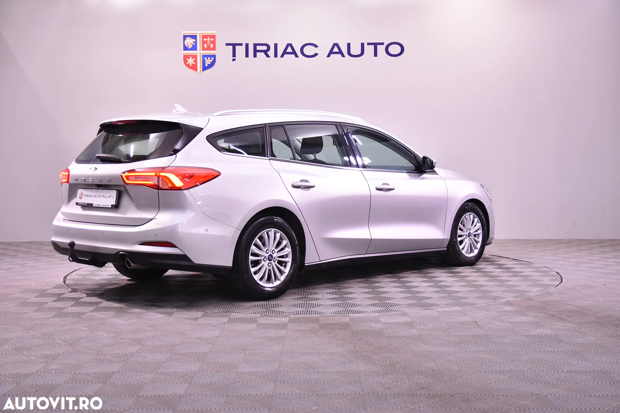 Ford Focus - 5