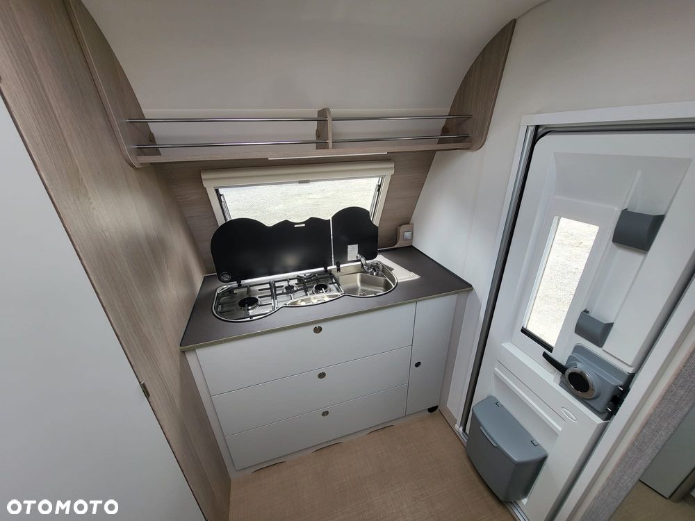 Burstner Premio Plus 410 TS - 8