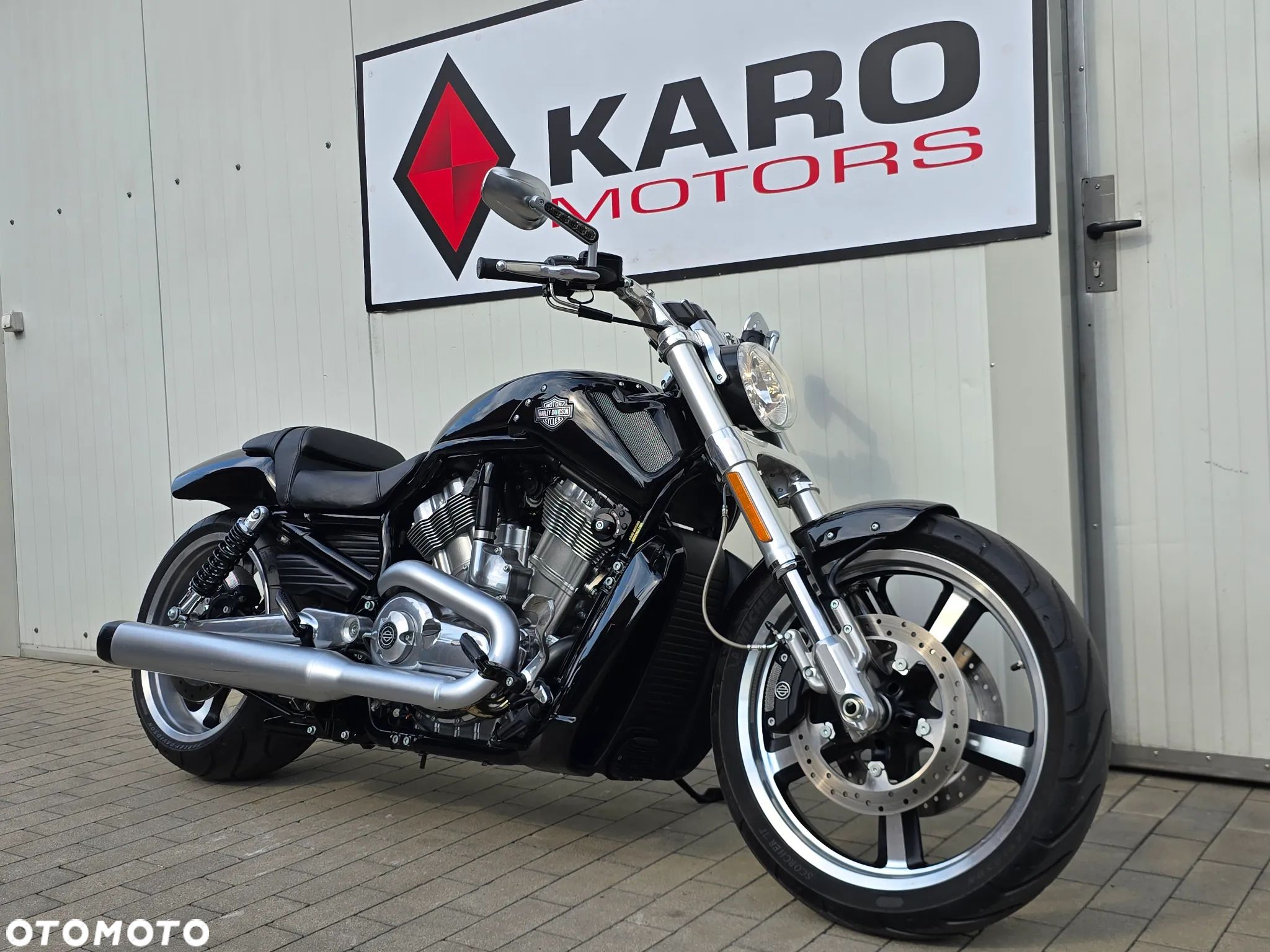 Harley-Davidson V-Rod Muscle - 1