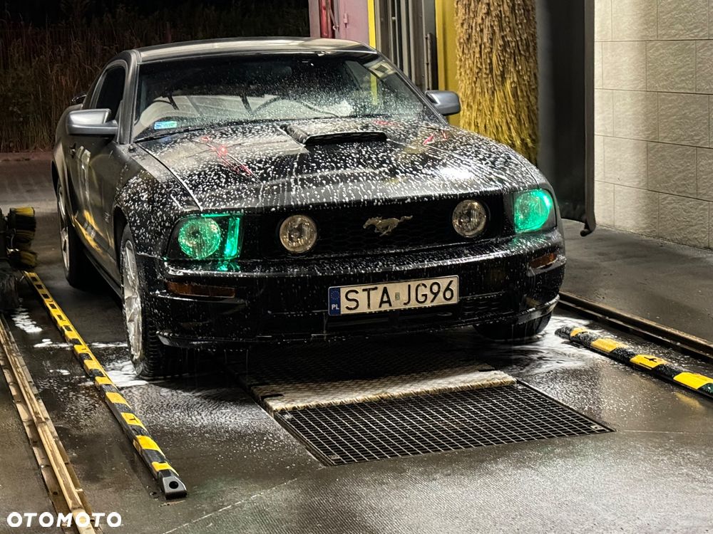 Ford Mustang - 14