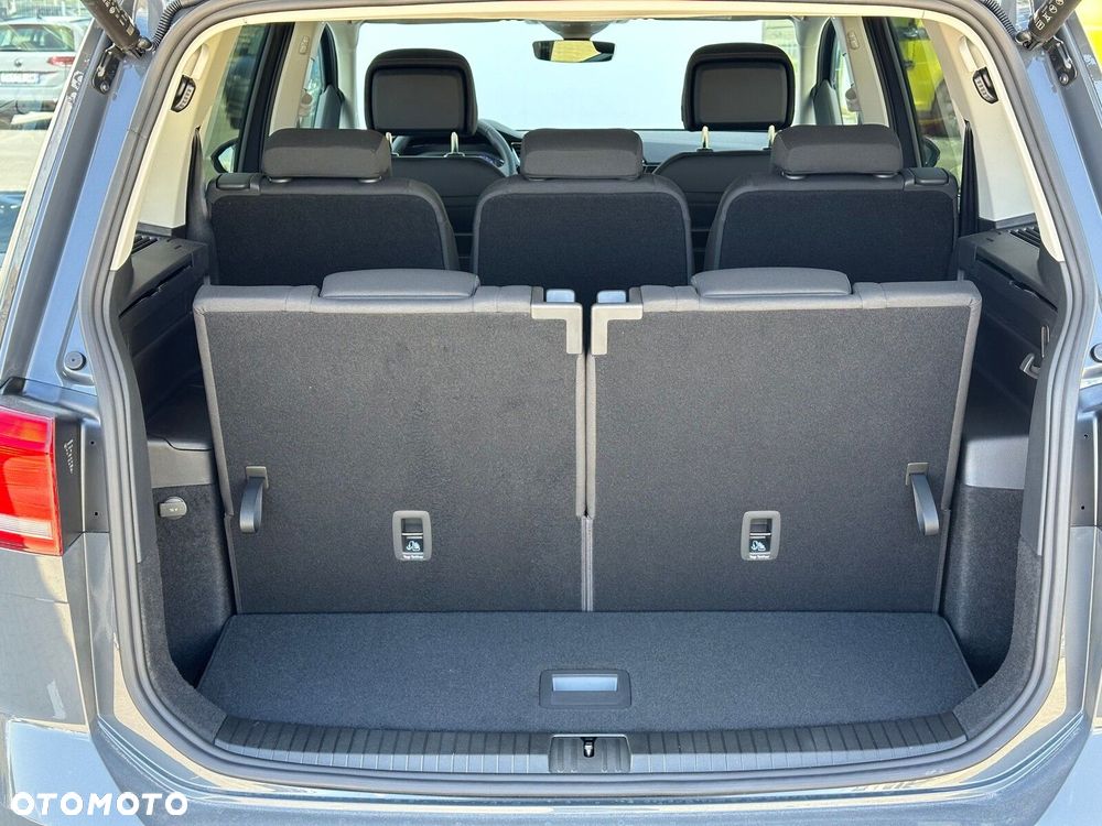 Volkswagen Touran 1.5 TSI EVO Highline DSG - 8