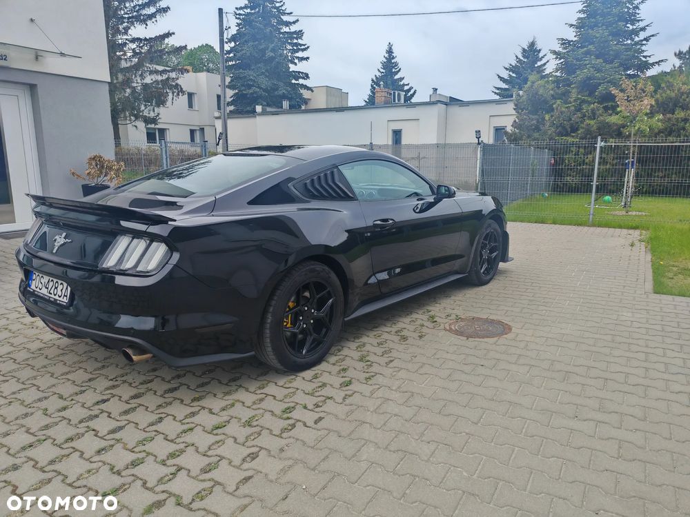 Ford Mustang 3.7 V6 Premium - 9