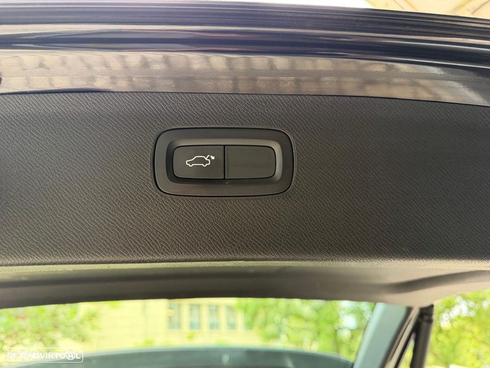 Volvo XC 90 2.0 T8 PHEV Inscription AWD - 32