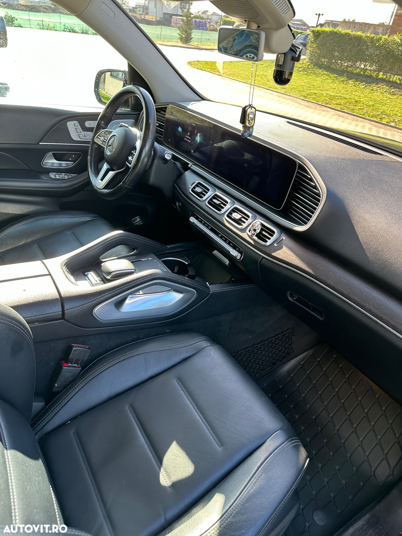 Mercedes-Benz GLE - 13