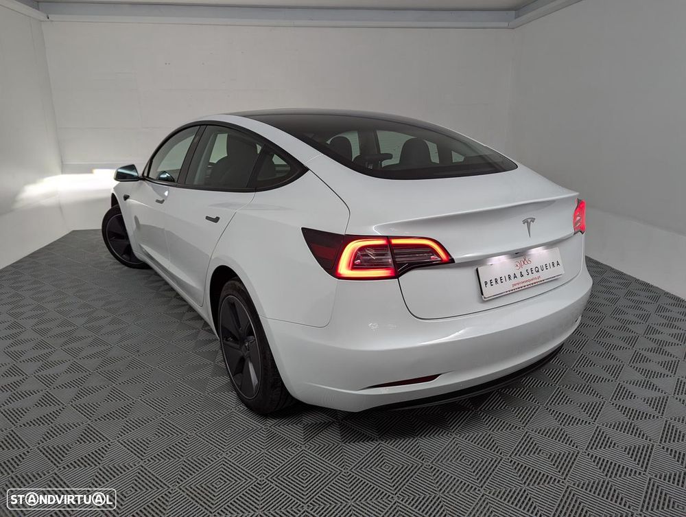 Tesla Model 3 Long Range Tração Traseira - 24