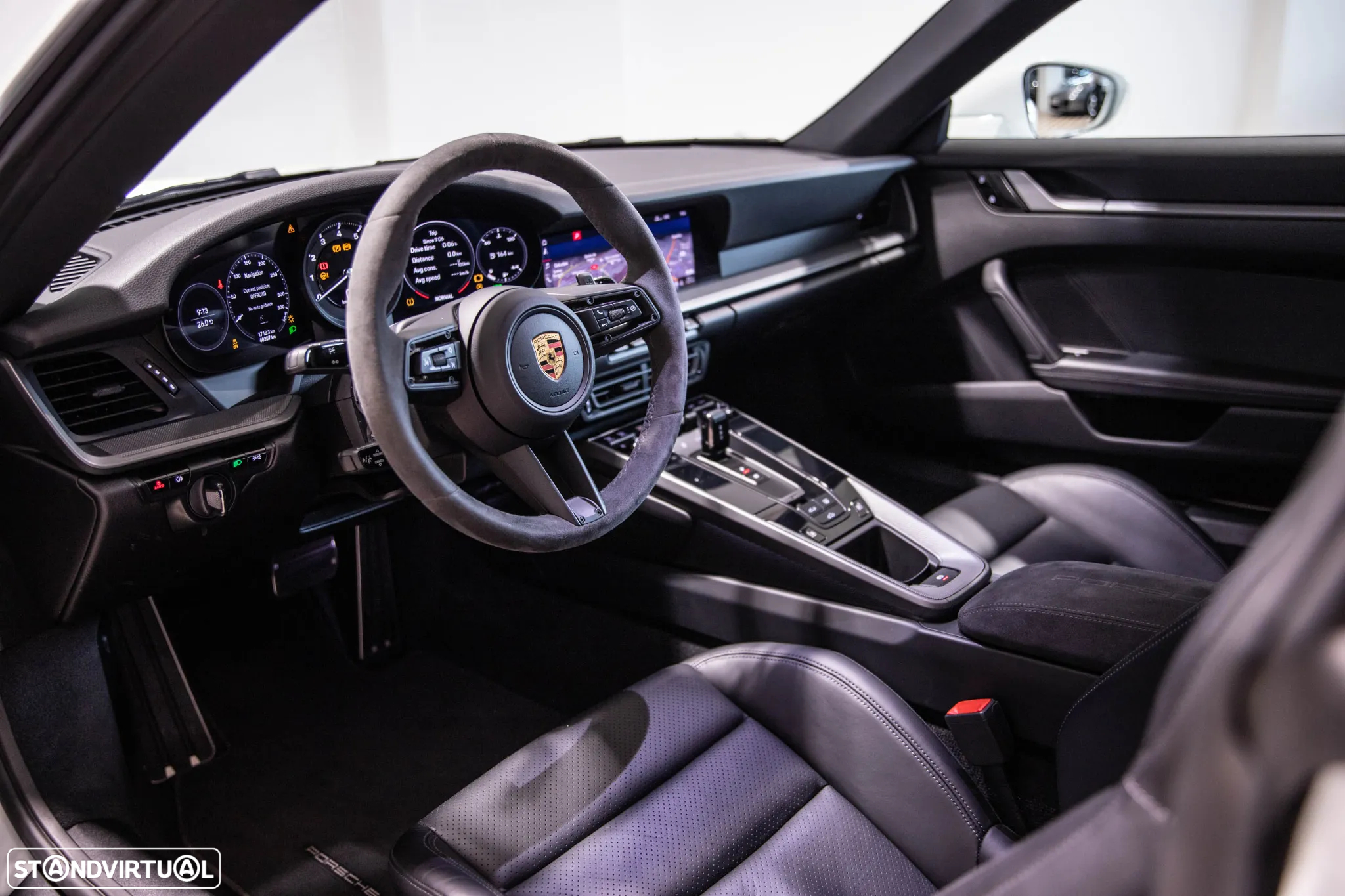 Porsche 911 (992) Carrera PDK - 13