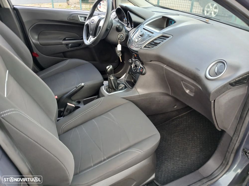 Ford Fiesta 1.5 TDCi Trend - 22