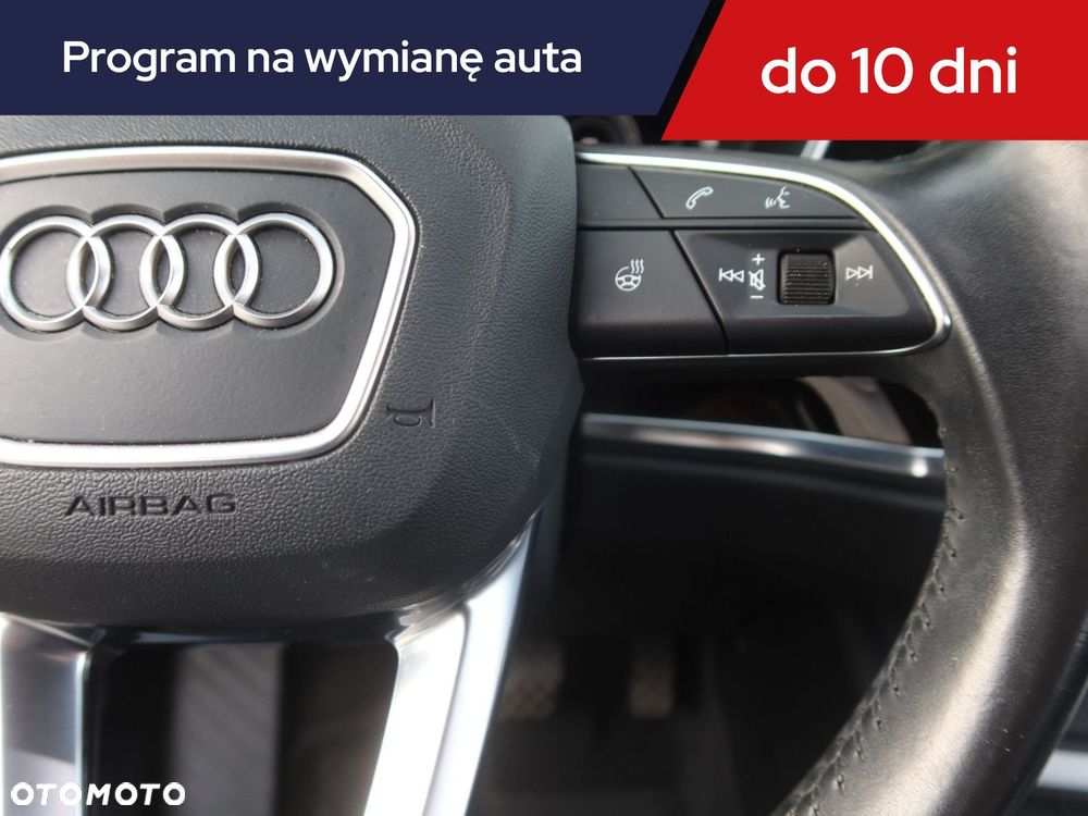 Audi Q3 - 22