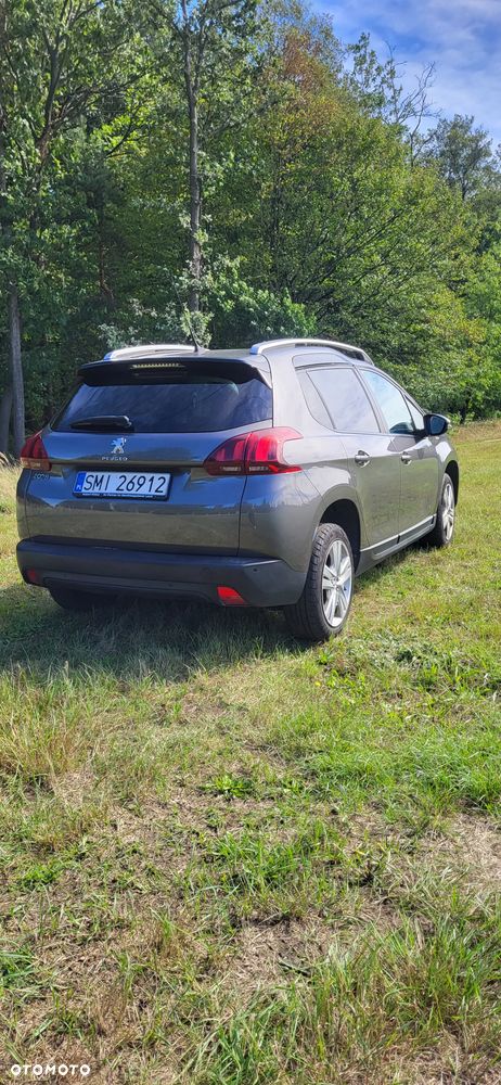 Peugeot 2008 1.2 Pure Tech Style - 2