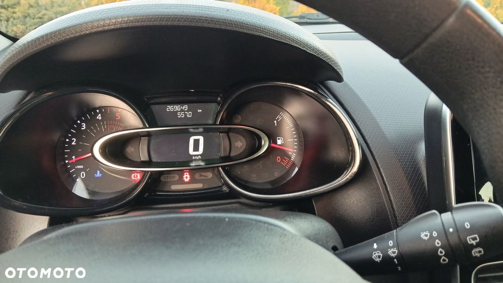 Renault Clio 1.5 dCi Energy Life - 11