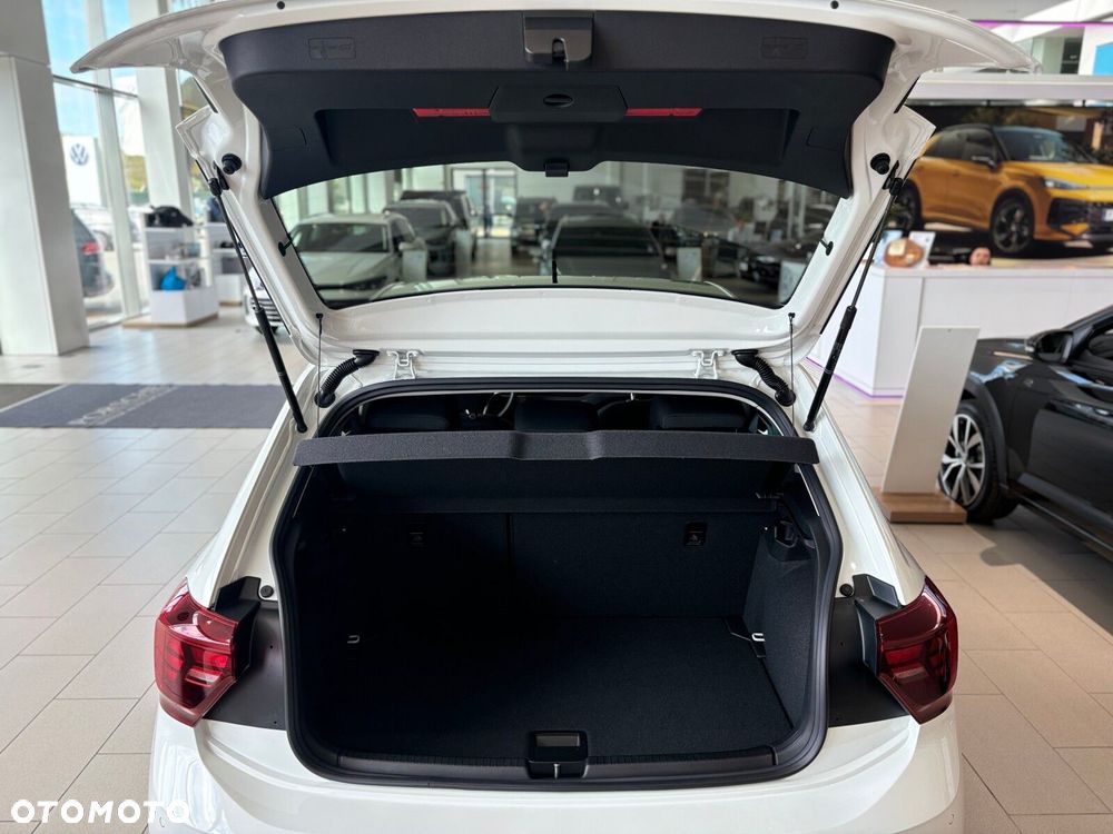 Volkswagen Polo - 15