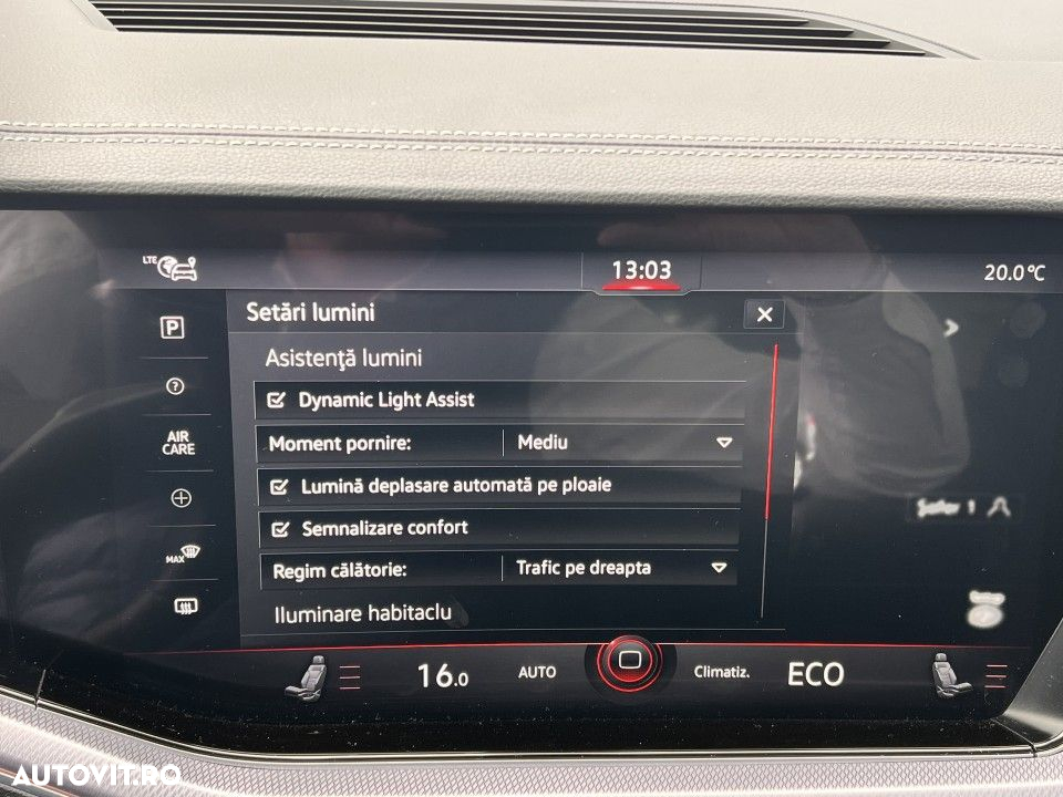 Volkswagen Touareg - 20