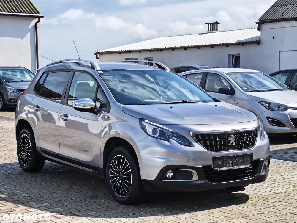 Peugeot 2008 1.6 BlueHDi Style - 10