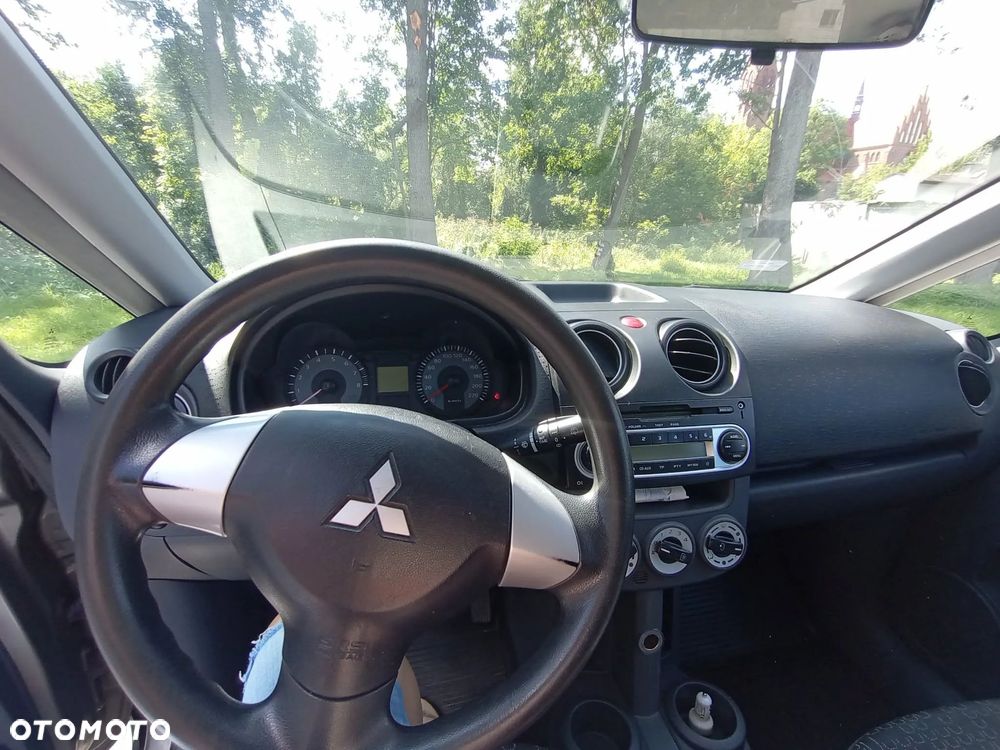 Mitsubishi Colt 1.1 Inform - 4