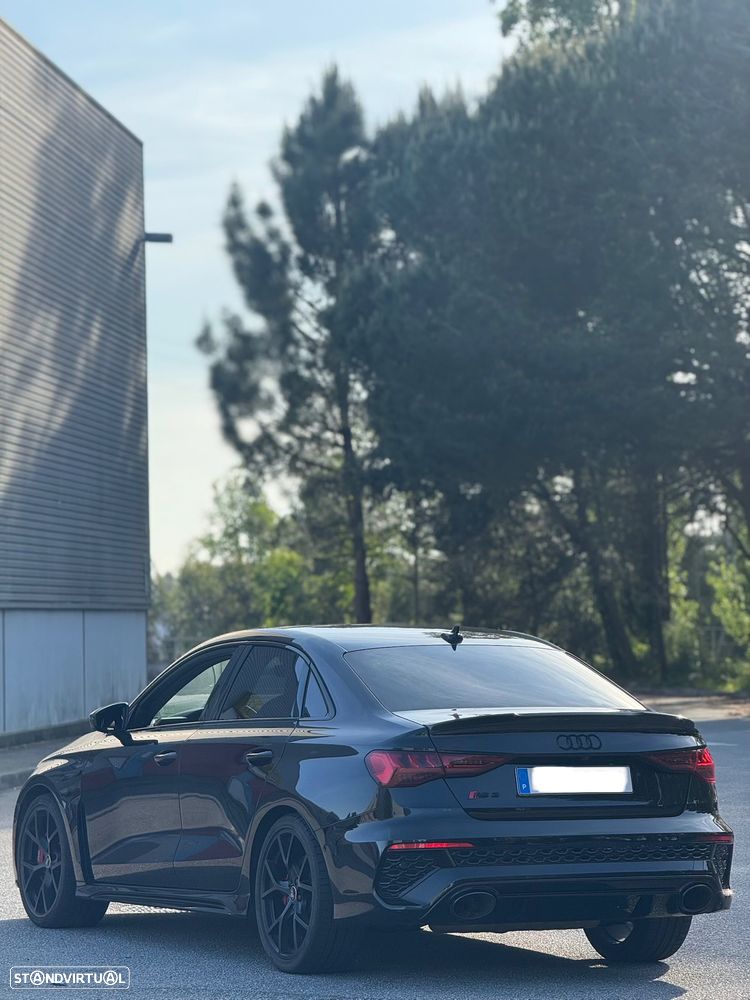 Audi RS3 Limousine 2.5 TFSI quattro S tronic - 21