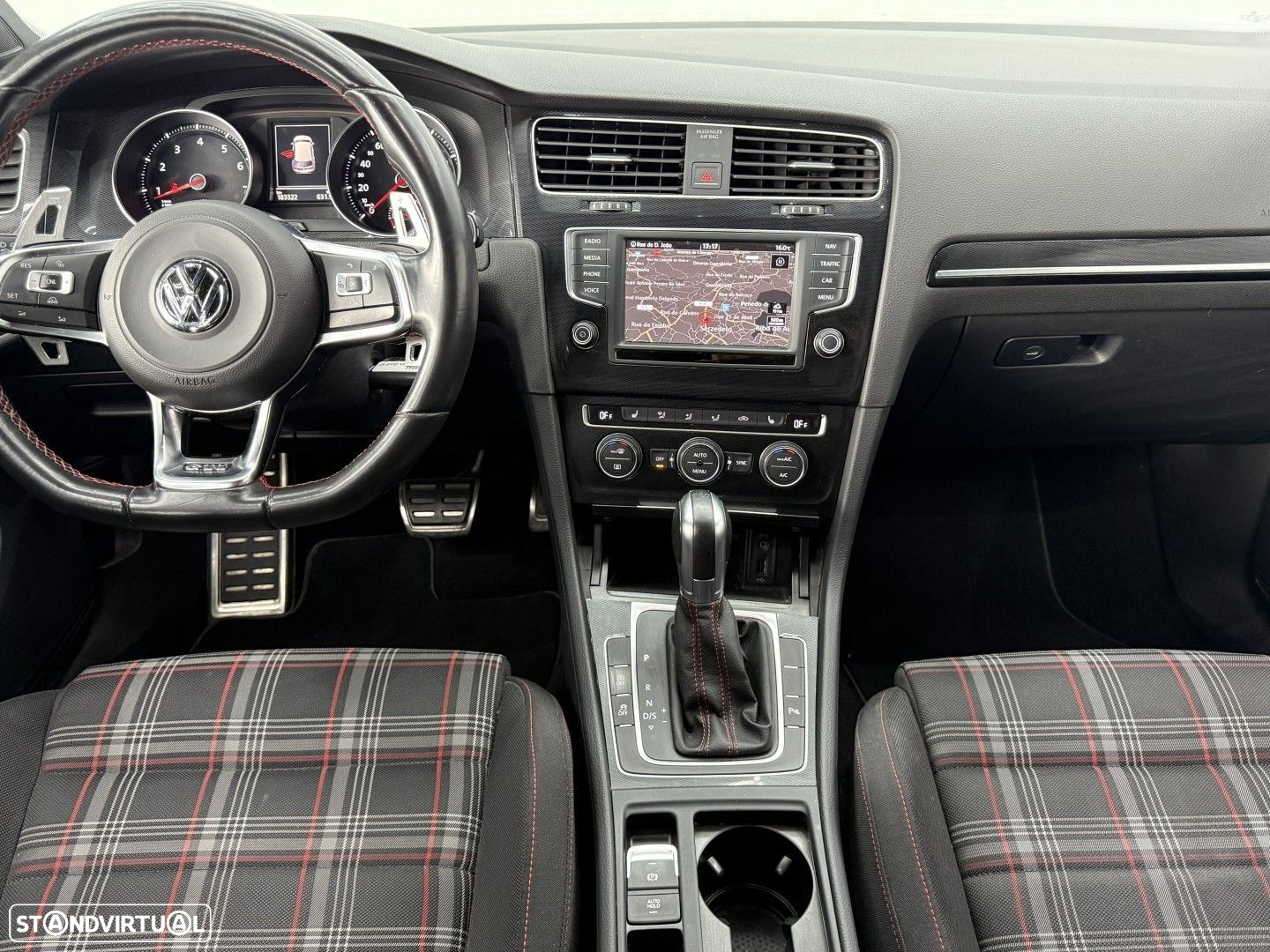 VW Golf 2.0 TSi GTi DSG - 28