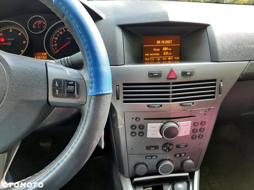 Opel Astra - 2