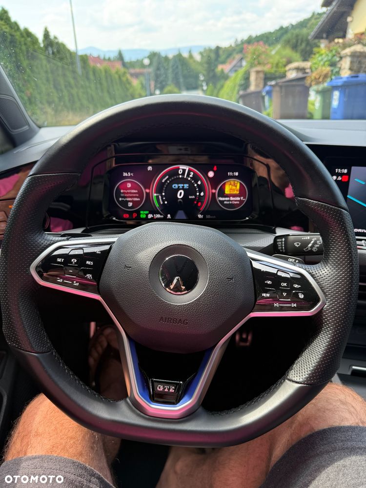 Volkswagen Golf - 27