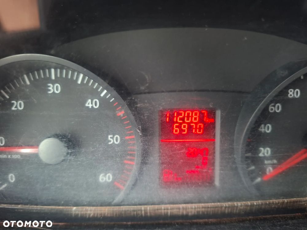 Volkswagen Crafter - 11