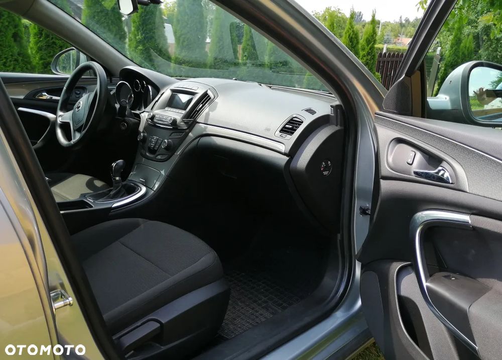 Opel Insignia 1.8 Active - 11