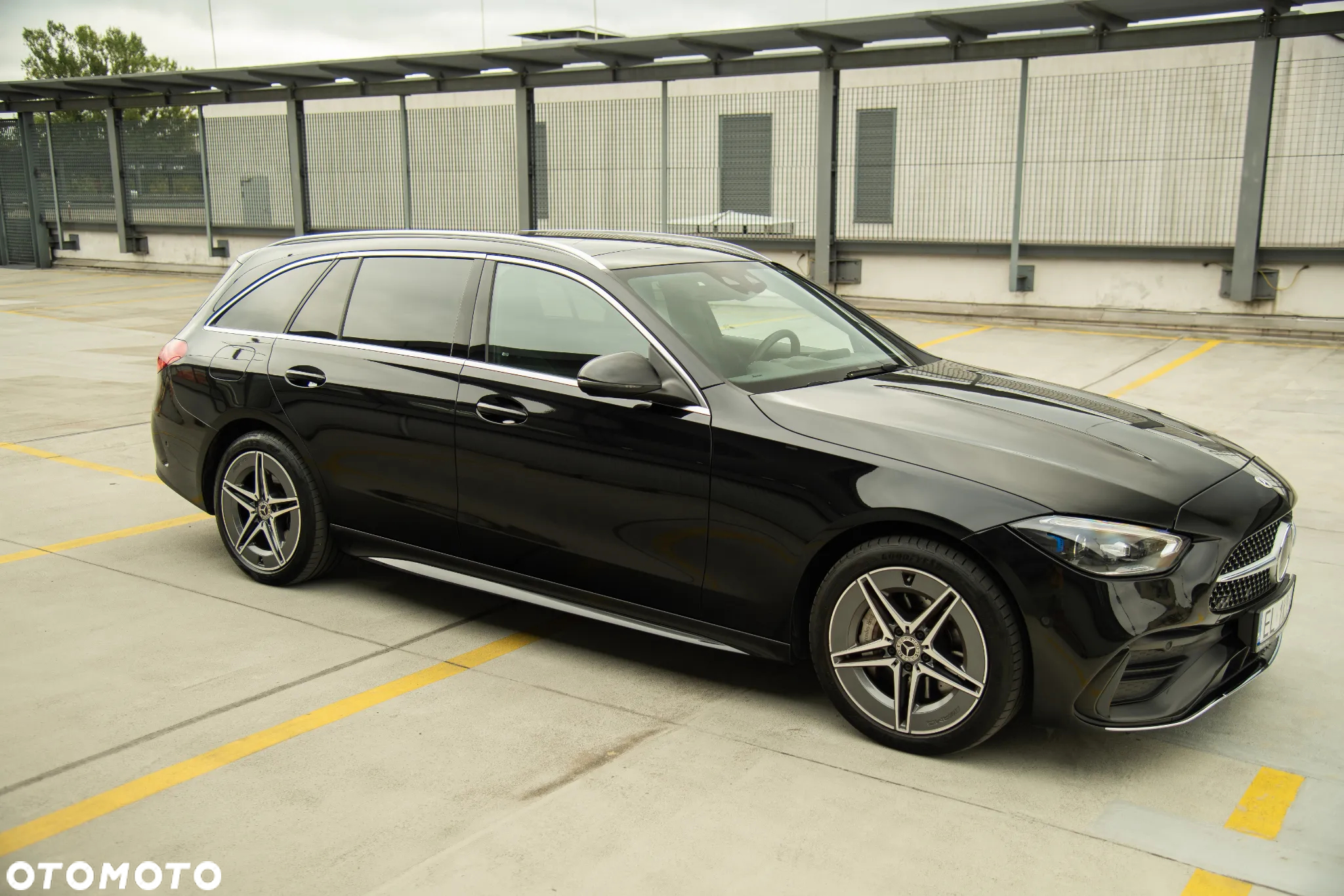 Mercedes-Benz Klasa C 300 e 9G-TRONIC Edition AMG Line - 4