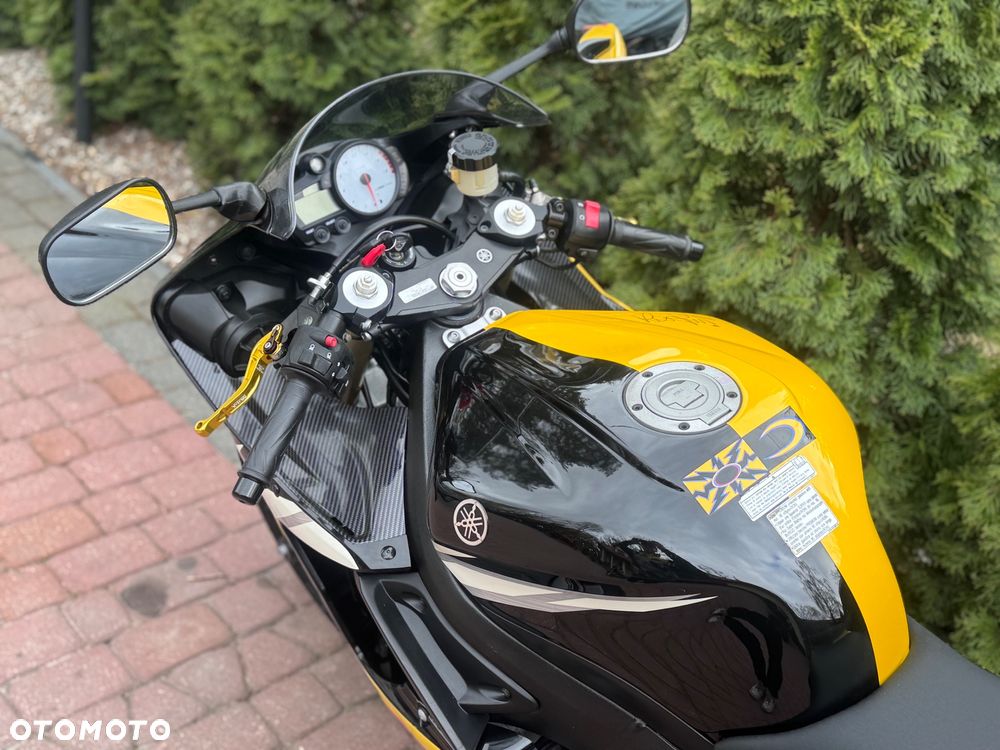 Yamaha YZF - 14