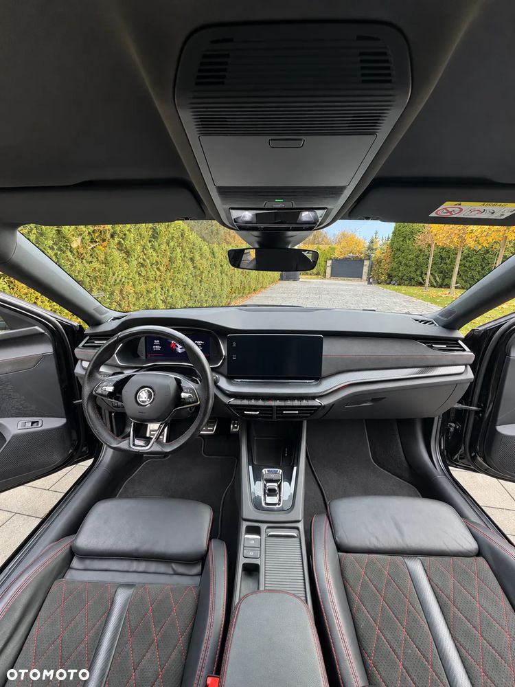 Skoda Octavia 2.0 TSI RS DSG - 32
