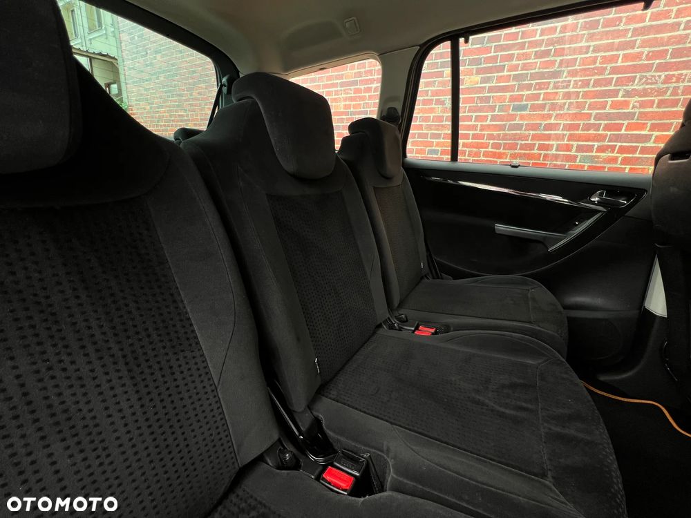 Citroën C4 Grand Picasso - 19