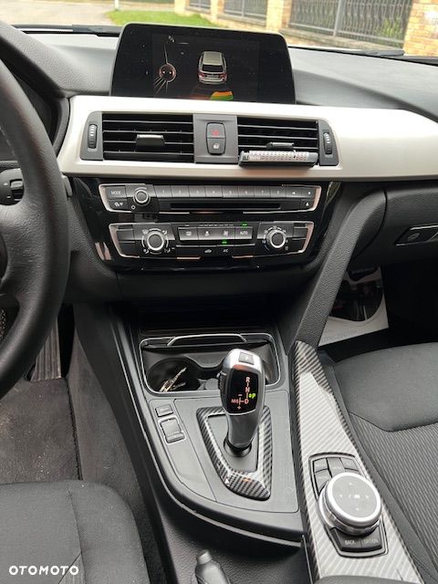BMW Seria 3 318d Advantage - 4