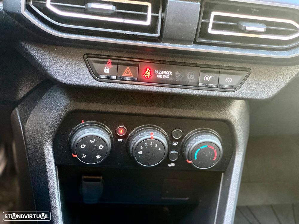 Dacia Jogger 1.0 ECO-G Essential 7L Bi-Fuel - 19
