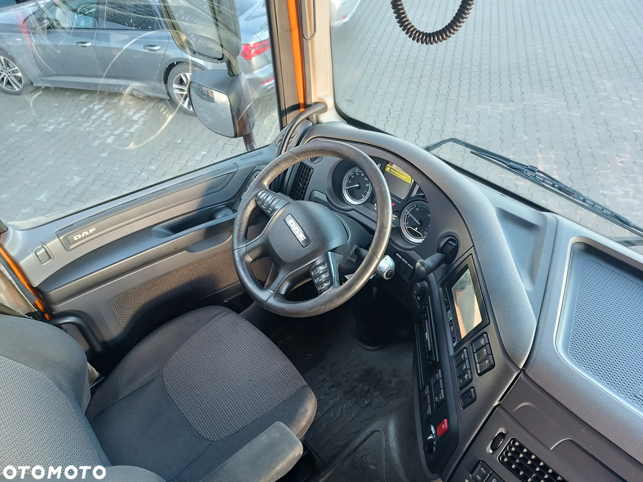 DAF FT 460 XF Super Space Cab - 16