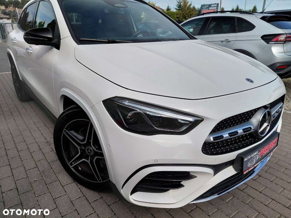 Mercedes-Benz GLA - 5