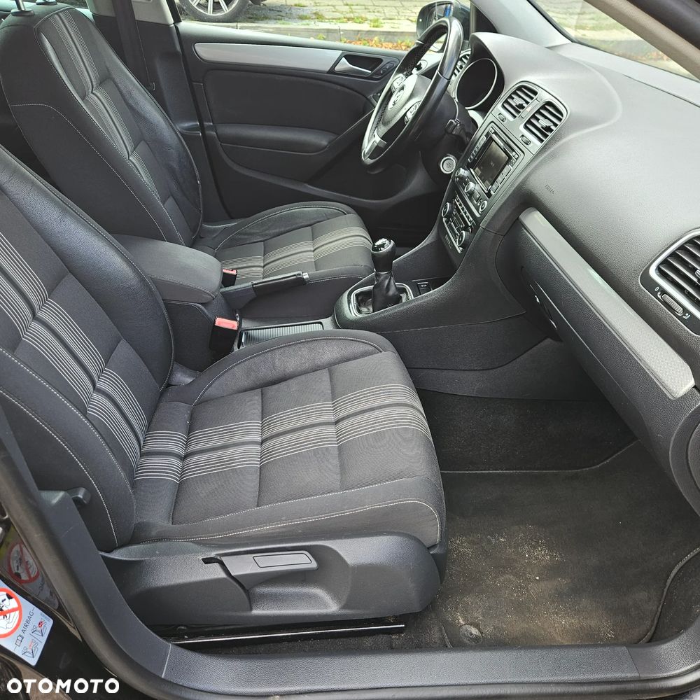Volkswagen Golf 1.2 TSI BMT Start - 12