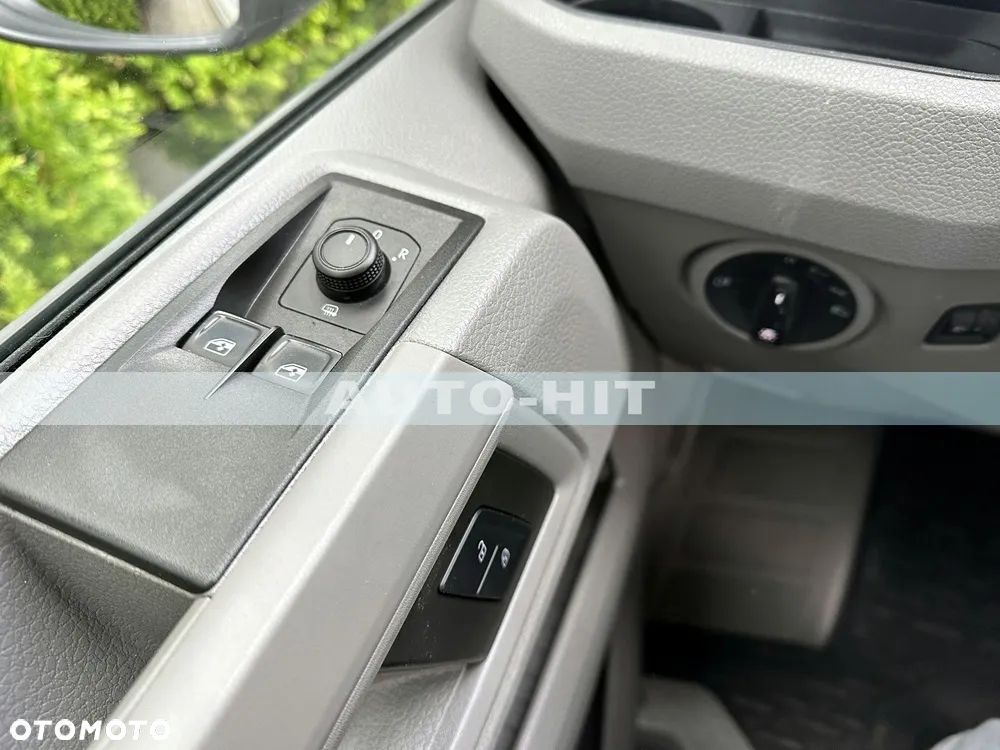 Volkswagen Crafter - 23