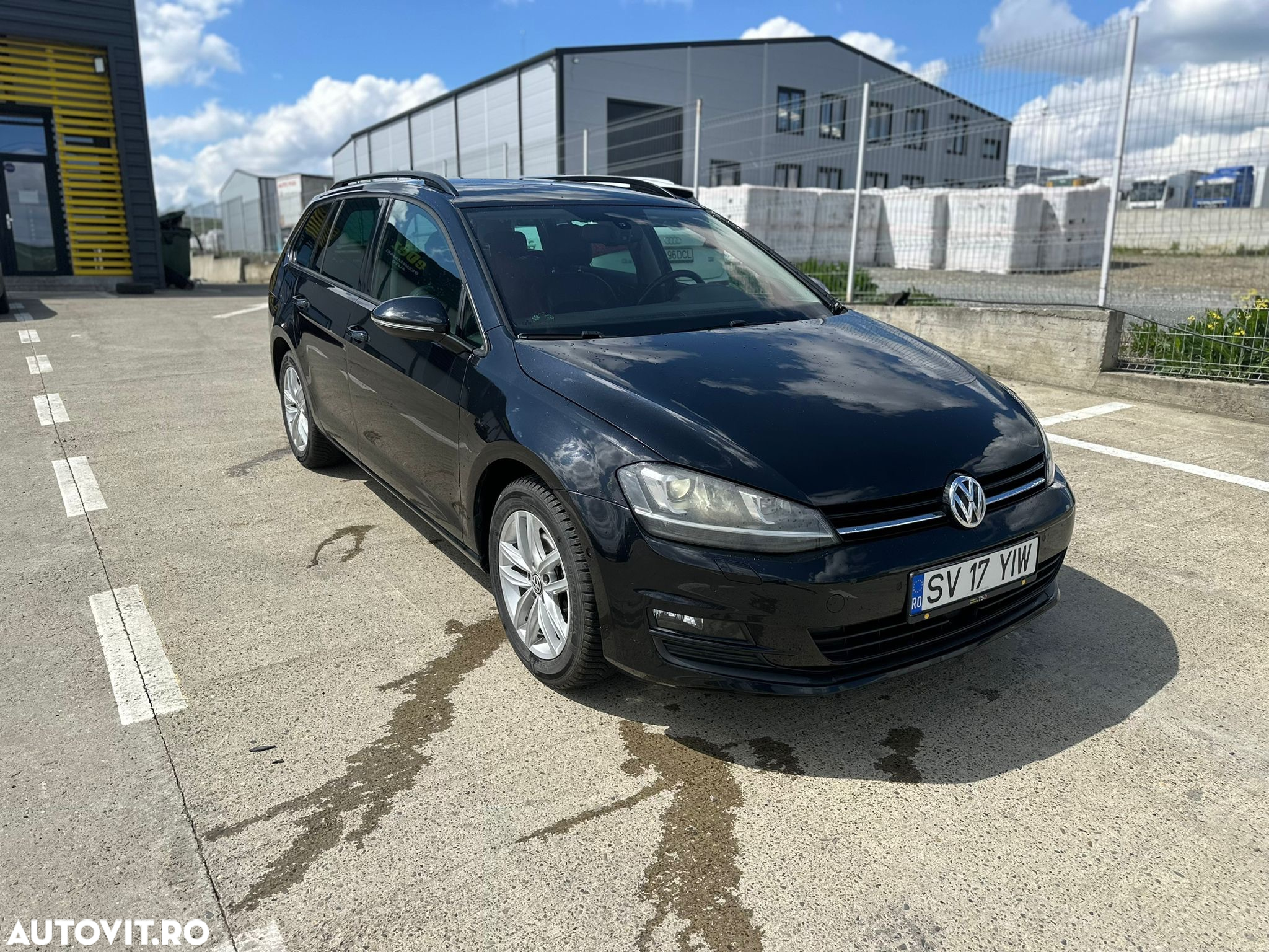 Volkswagen Golf - 3
