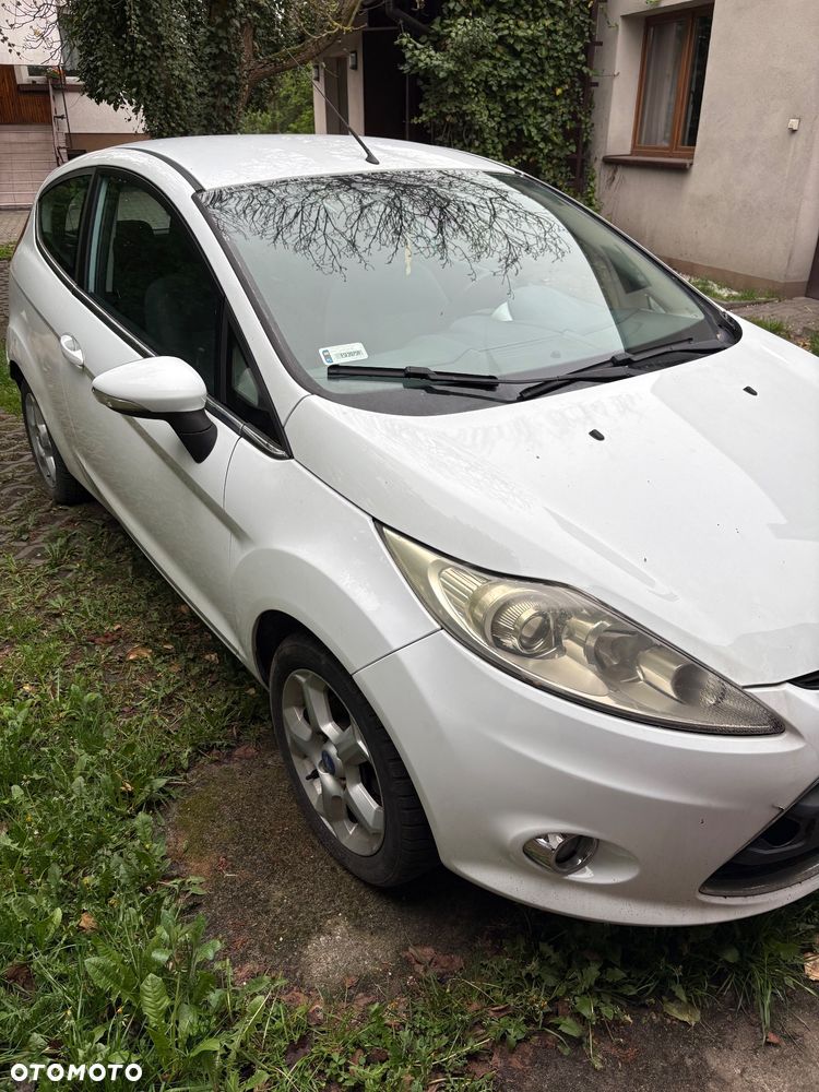 Ford Fiesta - 4