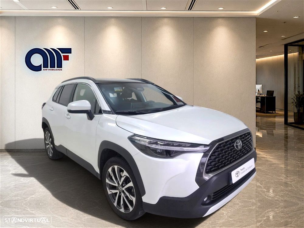 Toyota Corolla Cross 1.8 Hybrid Luxury - 1