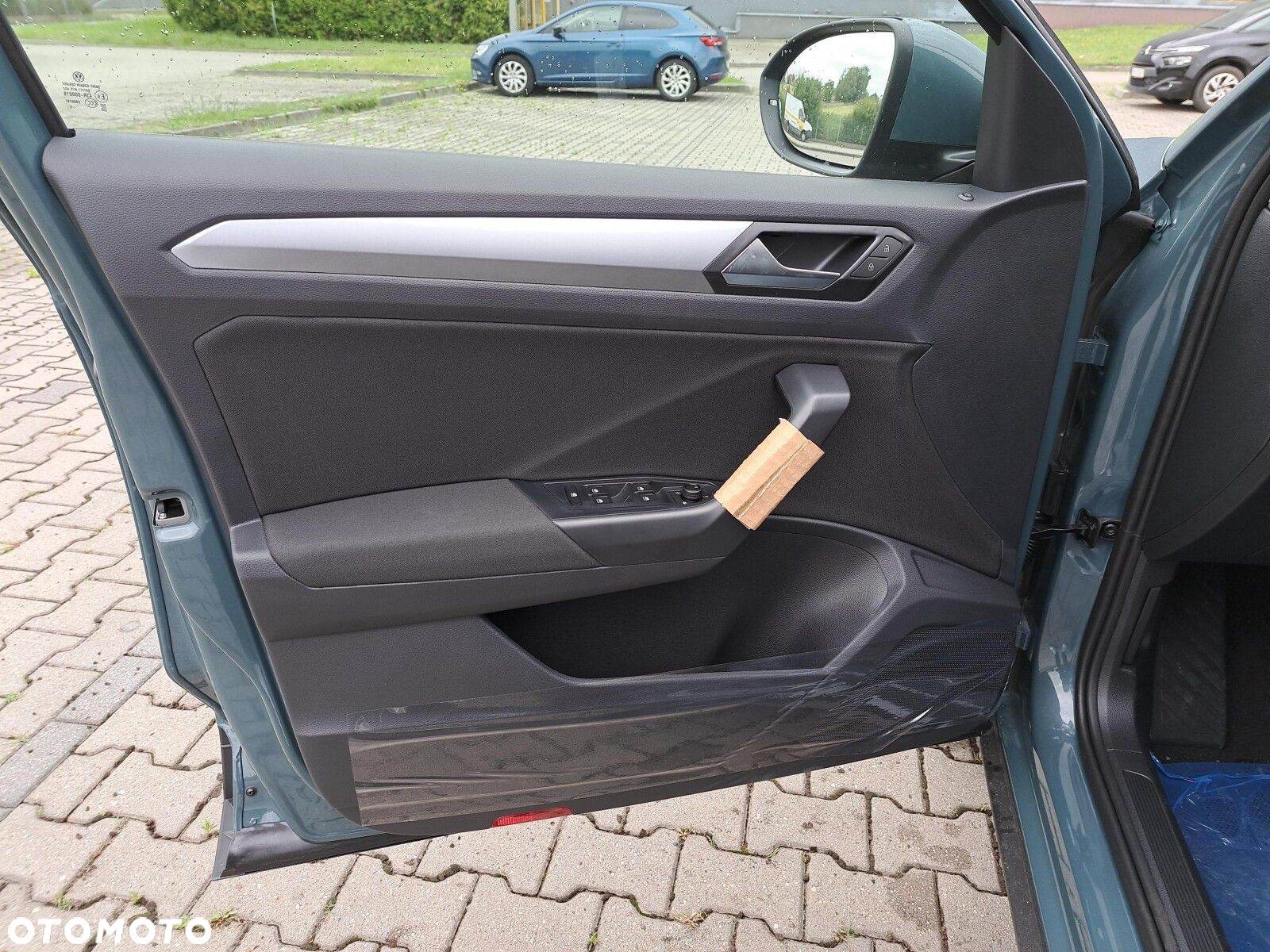 Volkswagen T-Roc 1.5 TSI Life Plus DSG - 10
