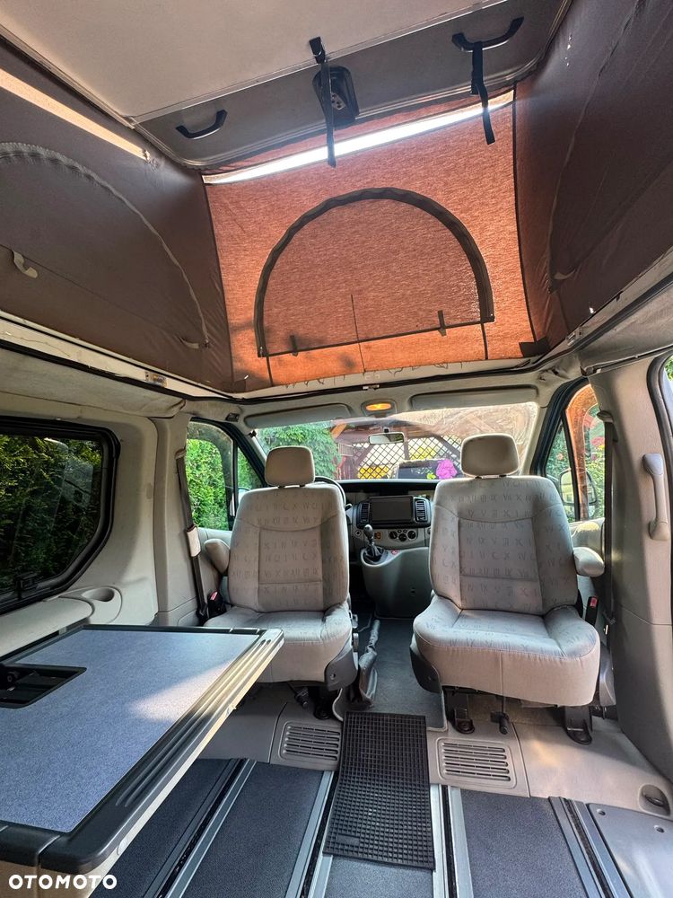 Renault Trafic - 17