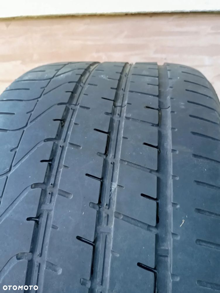 Opona  Pirelli P Zero 285 / 35 / 20 2020r - 2