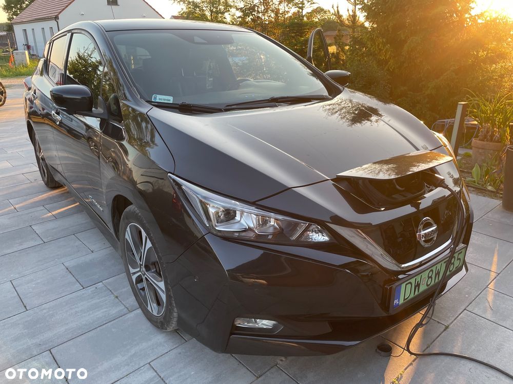 Nissan Leaf 40 kWh Tekna - 1